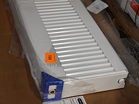 Paneelradiator type22 - afbeelding 1 van  3