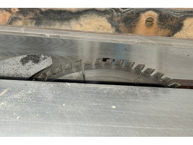 Paneelzaagmachine chambon sas - afbeelding 15 van  21