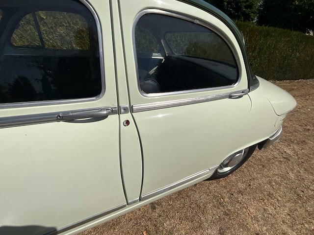 Panhard l4 1961 - afbeelding 3 van  5