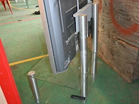 Pansonic tv-toestel + glazen tafel - afbeelding 4 van  6