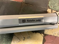 Pantaflex junior gedemonteerd projectiescherm, beschadigd - afbeelding 2 van  4