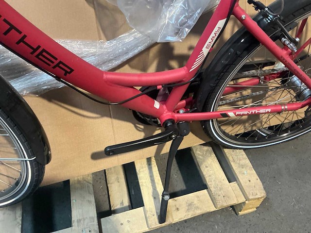 Panter mono emma 26” kinderfiets red matt ongebruikt (3x) - afbeelding 6 van  10