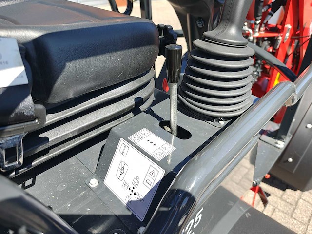 Panther w25 (kubota) miniloader - afbeelding 34 van  35