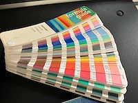 Pantone kleurenkaarten - afbeelding 5 van  7