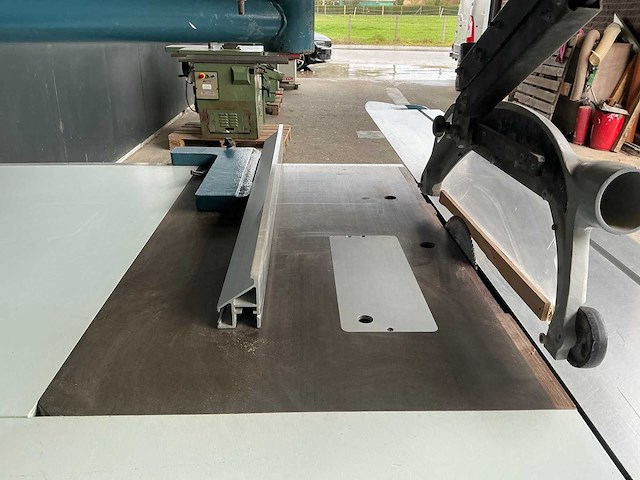 Paolini p30n paneelcirkelzaagmachine - afbeelding 13 van  13