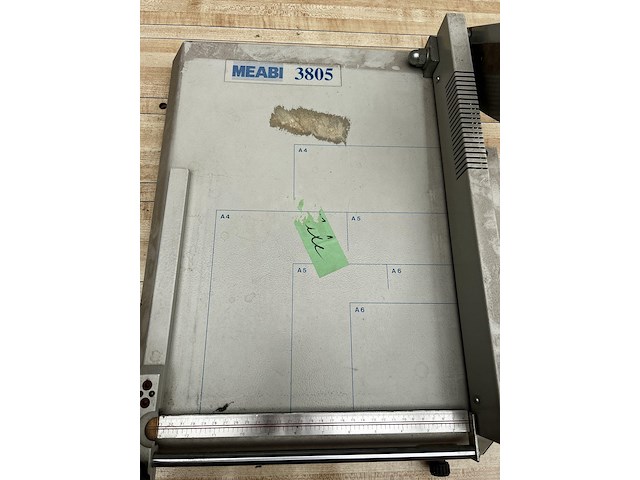 Papier snijmachine - afbeelding 2 van  3