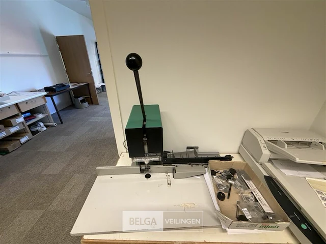 Papierboormachine ernst nagel - afbeelding 4 van  10