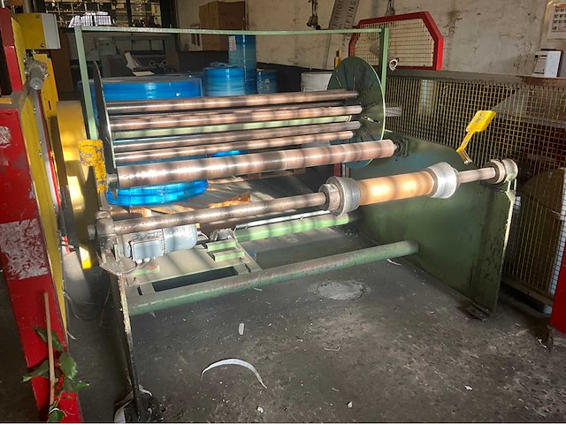 Papierhaspel - afbeelding 2 van  9