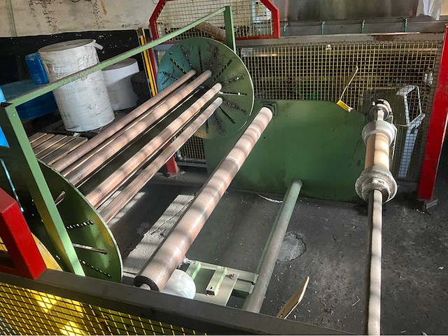 Papierhaspel - afbeelding 3 van  9