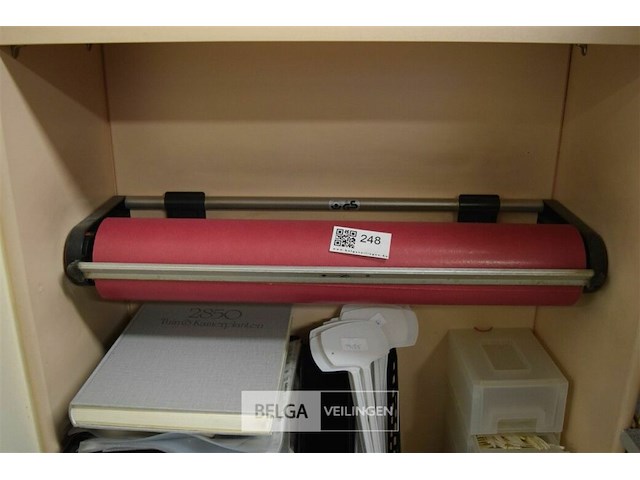 Papierhouder voor rollen 60cm - afbeelding 1 van  3