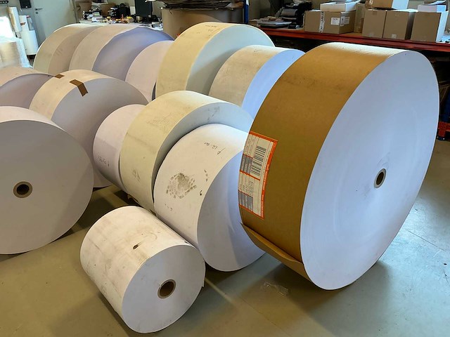 Papierrol (32x) - afbeelding 8 van  15