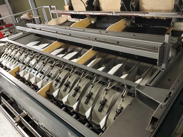 Paprika sorteer- en verpakkingsmachine combinatielot - afbeelding 2 van  58
