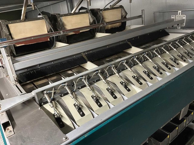 Paprika sorteer- en verpakkingsmachine combinatielot - afbeelding 3 van  58
