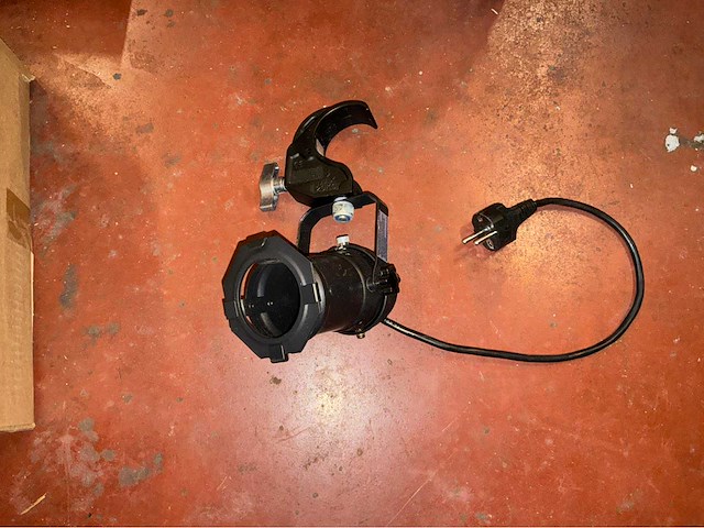 Par16 + klem (14x) - afbeelding 1 van  1