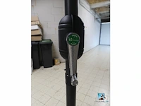Paraplu met standaard - afbeelding 2 van  4