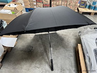 Paraplu's - afbeelding 1 van  5