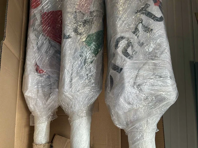 Parasol 4x4m (3x) - afbeelding 1 van  4
