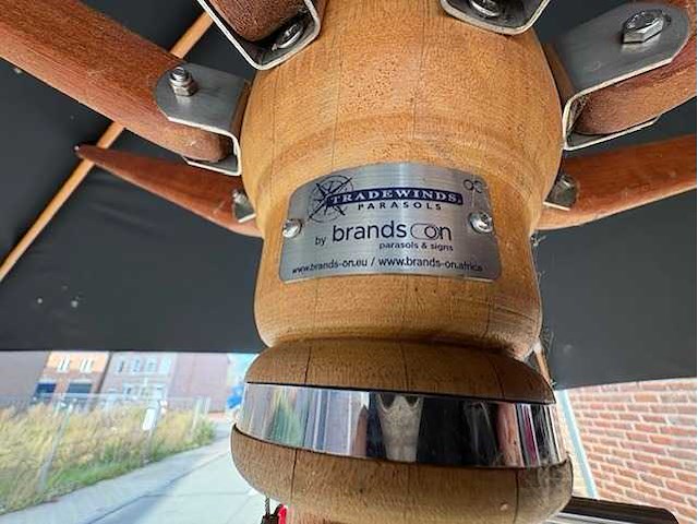 Parasol proffesioneel - afbeelding 6 van  7