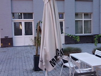 Parasol + voet - afbeelding 1 van  1