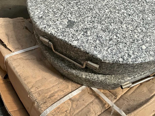 Parasolvoet graniet grijs - afbeelding 2 van  3