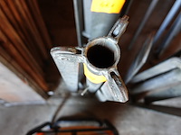 Parasolvoet voor marktparasol - afbeelding 2 van  3