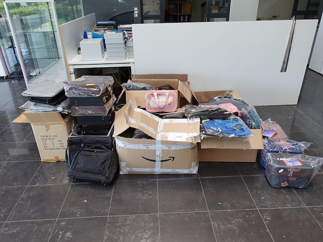 Parij diverse handtassen - afbeelding 1 van  12