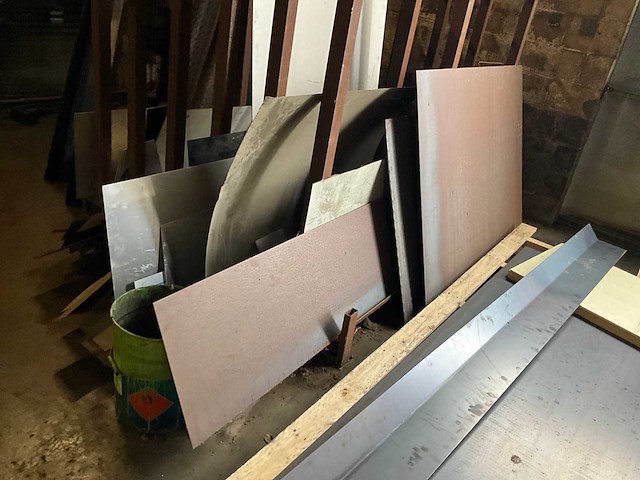 Parij diverse metaalvoorraad - afbeelding 6 van  12