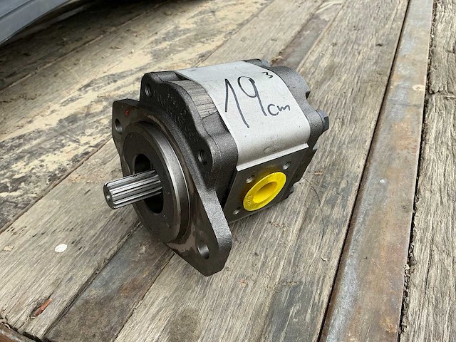 Parker hydraulisch pomp 19cc - afbeelding 5 van  6