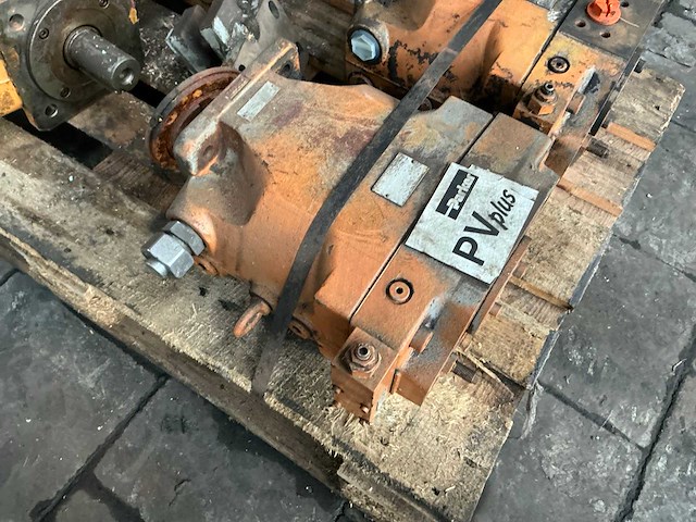 Parker hydraulisch pomp (4x) - afbeelding 3 van  4