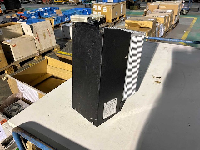 Parker integrator dc 590+ frequentieregelaar - afbeelding 3 van  4