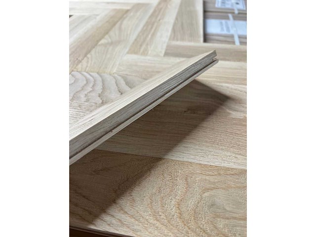Parketvloer 128m² massief eikenvisgraat 408x68x16mm - afbeelding 5 van  5