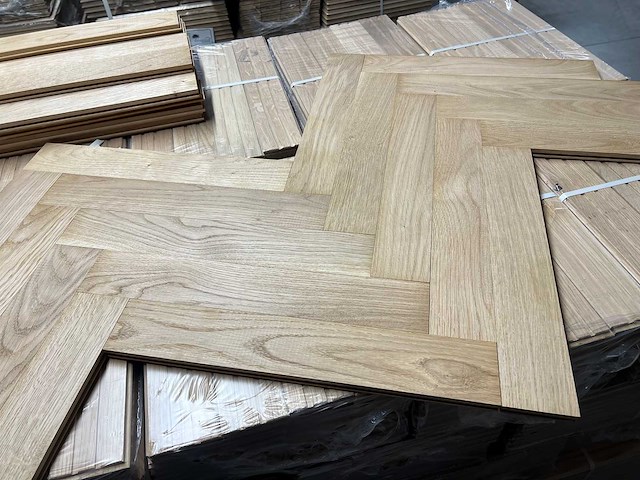 Parketvloer 64m² massief eikenvisgraat 408x68x16mm - afbeelding 4 van  7