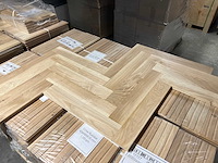 Parketvloer 75m² massief eikenvisgraat 408x68x16mm - afbeelding 1 van  8