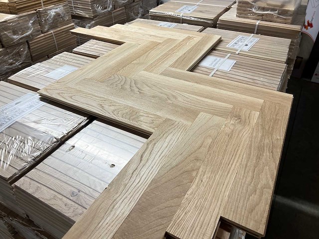 Parketvloer 75m² massief eikenvisgraat 408x68x16mm - afbeelding 4 van  8