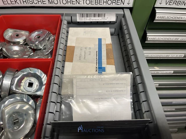 Partij aandrijf- en machinecomponenten - afbeelding 17 van  91