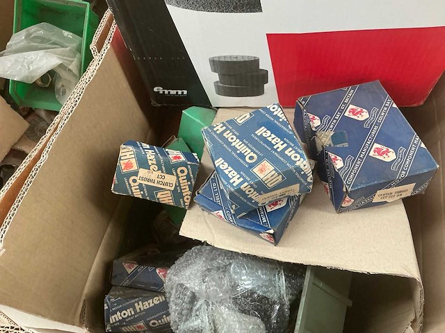 Partij aandrijfriemen en druklagers - afbeelding 11 van  12