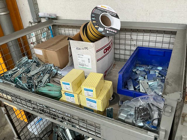 Partij aanhangwagen onderdelen en accessoires - afbeelding 9 van  13