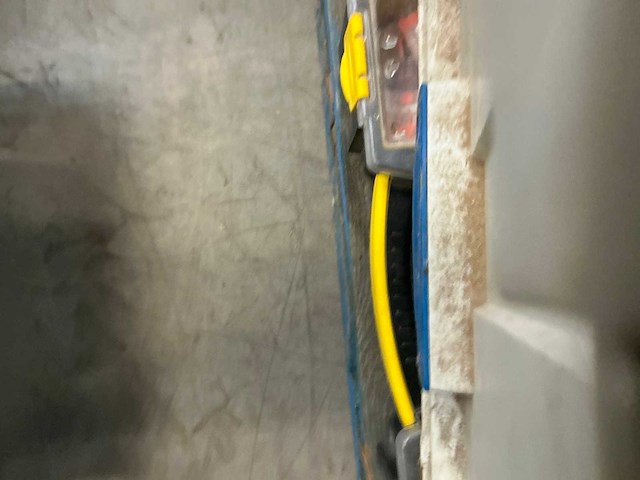 Partij aannemersbenodigdheden - afbeelding 5 van  16