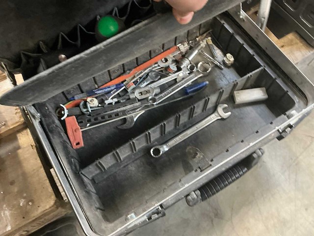 Partij aannemersbenodigdheden - afbeelding 6 van  16