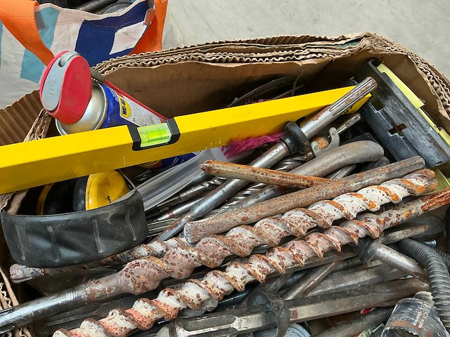 Partij aannemersmateriaal - afbeelding 4 van  5