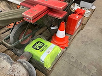 Partij aannemersmateriaal - afbeelding 5 van  8