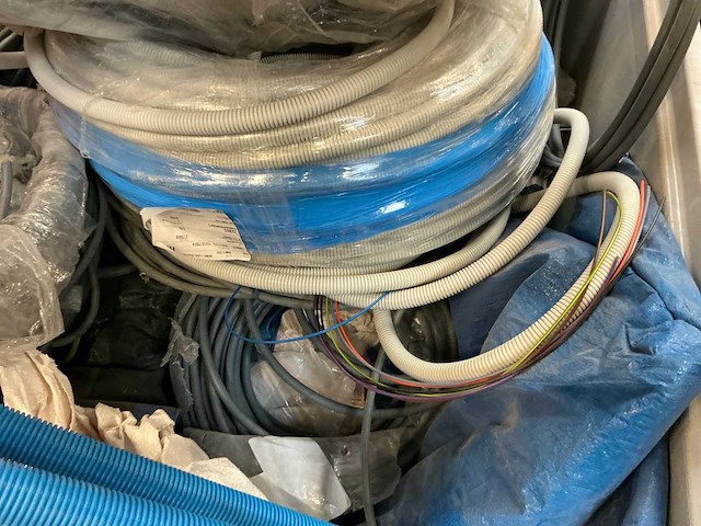 Partij aannemersmateriaal - afbeelding 4 van  6