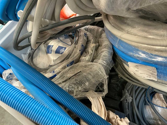 Partij aannemersmateriaal - afbeelding 5 van  6