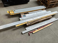 Partij aannemersmateriaal - afbeelding 1 van  4