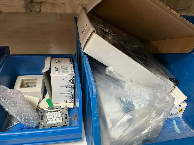 Partij aannemersmateriaal - afbeelding 11 van  13