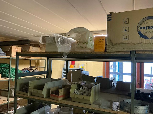 Partij aannemersmateriaal - afbeelding 6 van  30