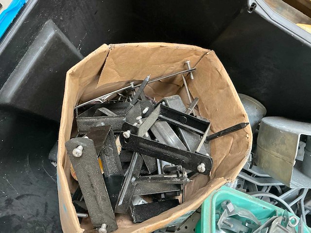 Partij aannemersmateriaal - afbeelding 4 van  8