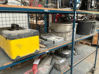 Partij aannemersmateriaal - afbeelding 1 van  5