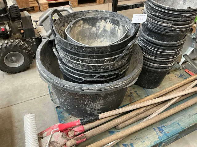 Partij aannemersmateriaal - afbeelding 3 van  7