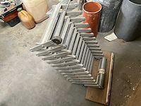 Partij aannemersmaterialen en gereedschap - afbeelding 9 van  21